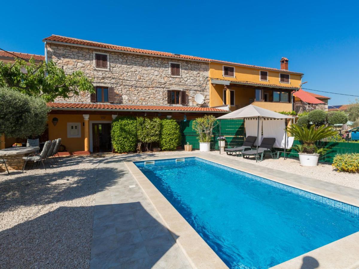 Holiday Home Villa Lucky By Interhome Brtonigla Buitenkant foto