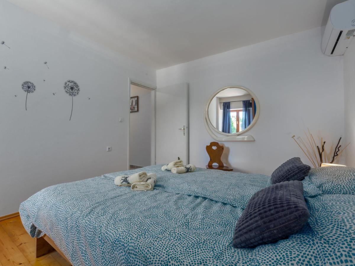 Holiday Home Villa Lucky By Interhome Brtonigla Buitenkant foto