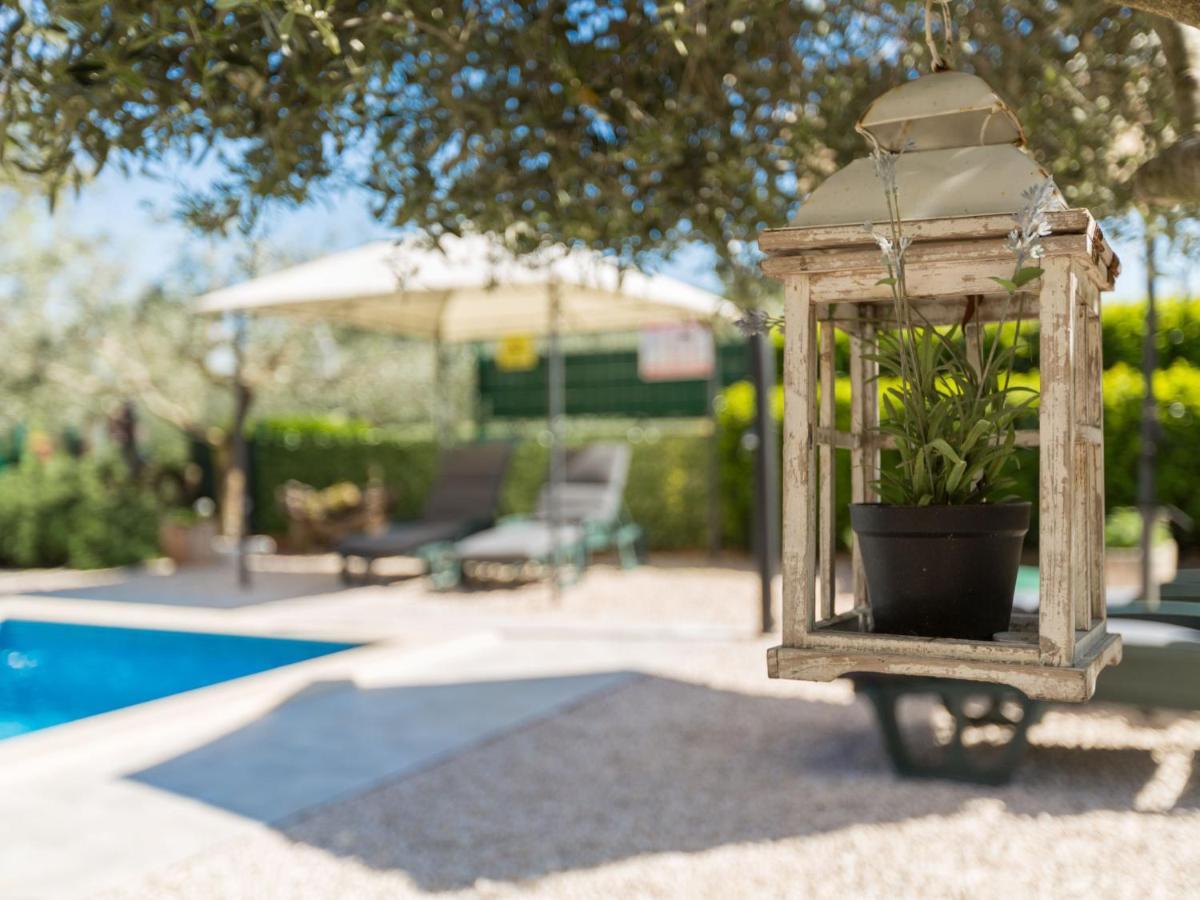 Holiday Home Villa Lucky By Interhome Brtonigla Buitenkant foto